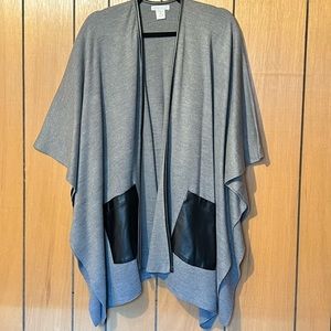 New York & Company women’s gray poncho sweater with black faux leather pockets